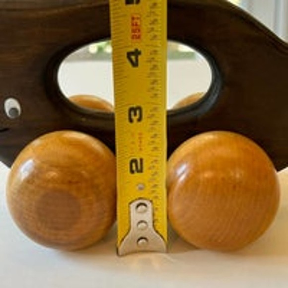 Vintage Wooden Whale Pusher Toy Rolling Wheels Googly Eyes Massager - Picture 8 of 8